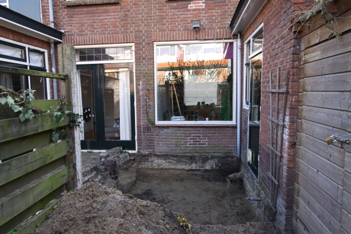 Verbouwing Week 1 tuin deuren buren;